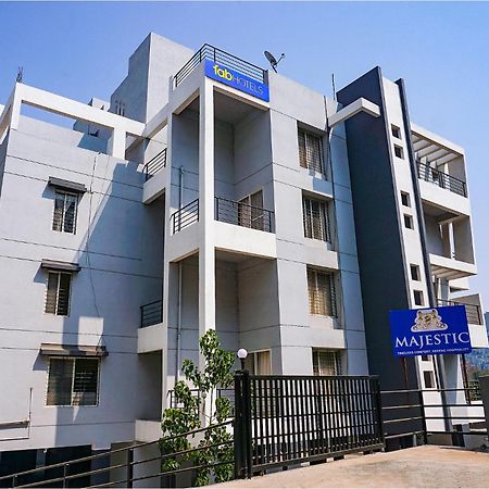 Fabhotel Majestic Luxurious - Nr Rajaram Bhiku Pathare Stadium 浦那 外观 照片
