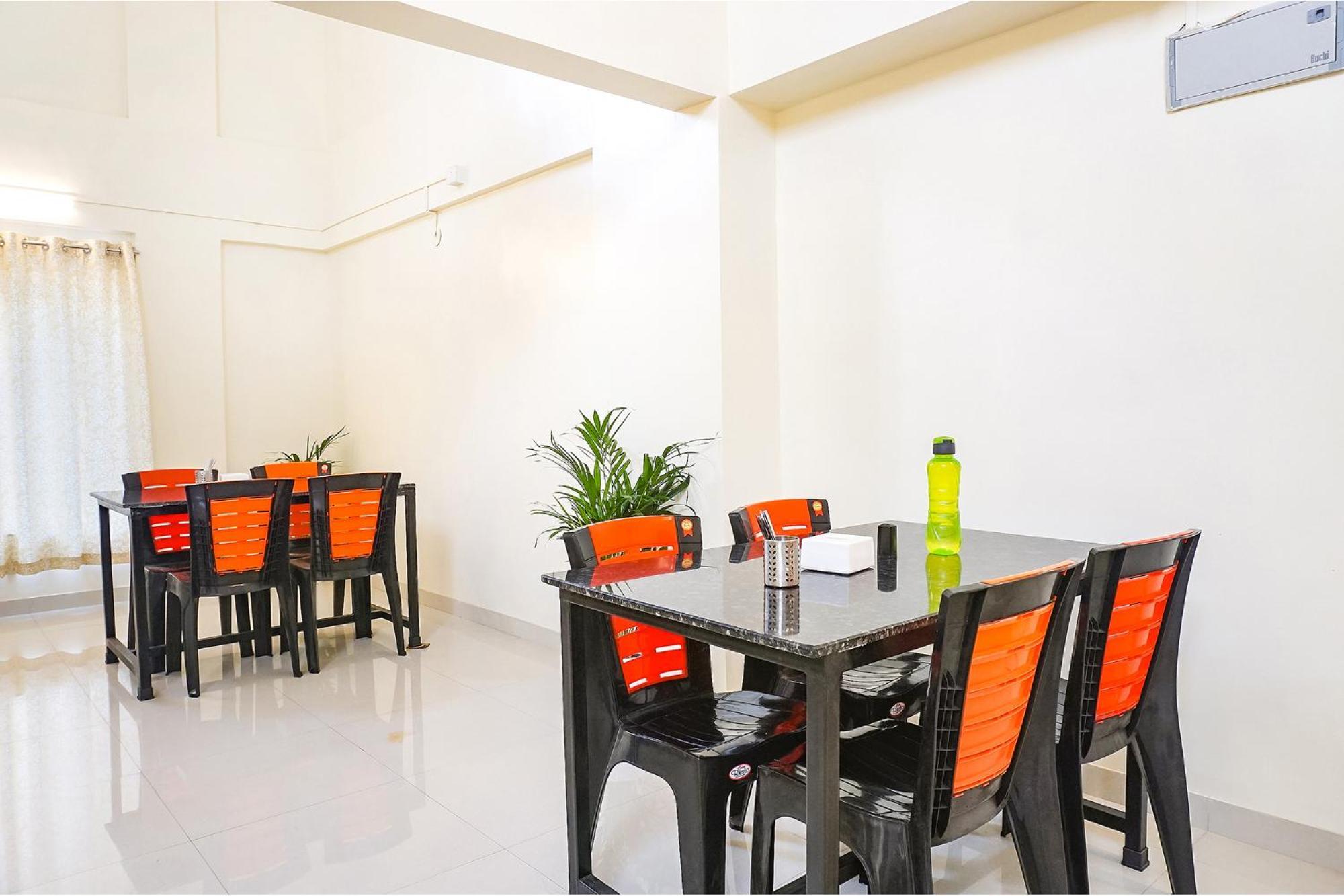 Fabhotel Majestic Luxurious - Nr Rajaram Bhiku Pathare Stadium 浦那 外观 照片