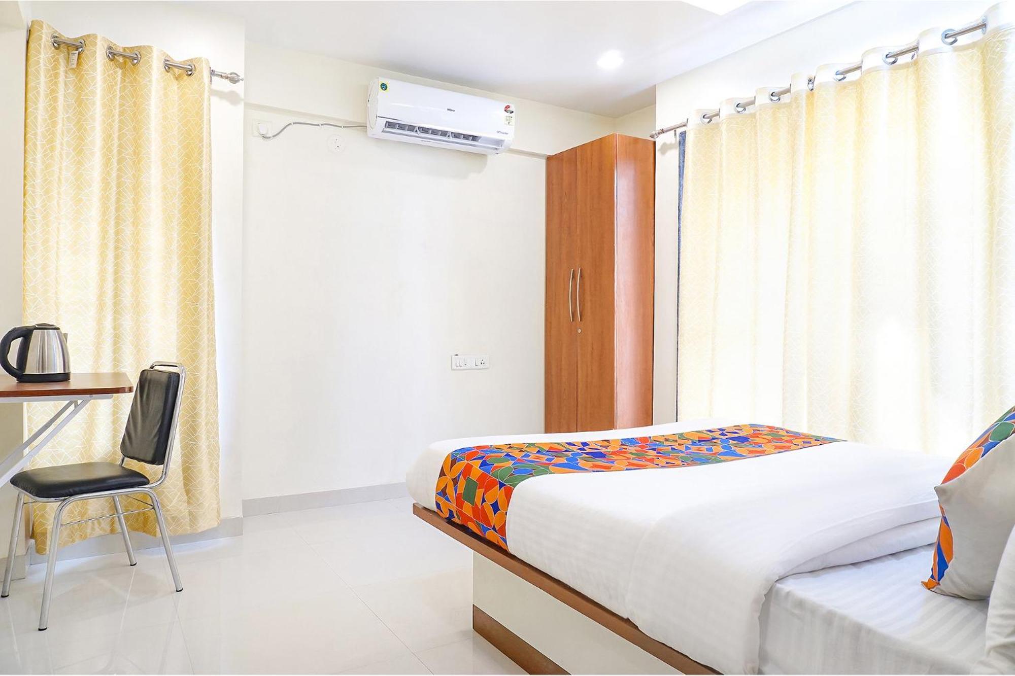 Fabhotel Majestic Luxurious - Nr Rajaram Bhiku Pathare Stadium 浦那 外观 照片